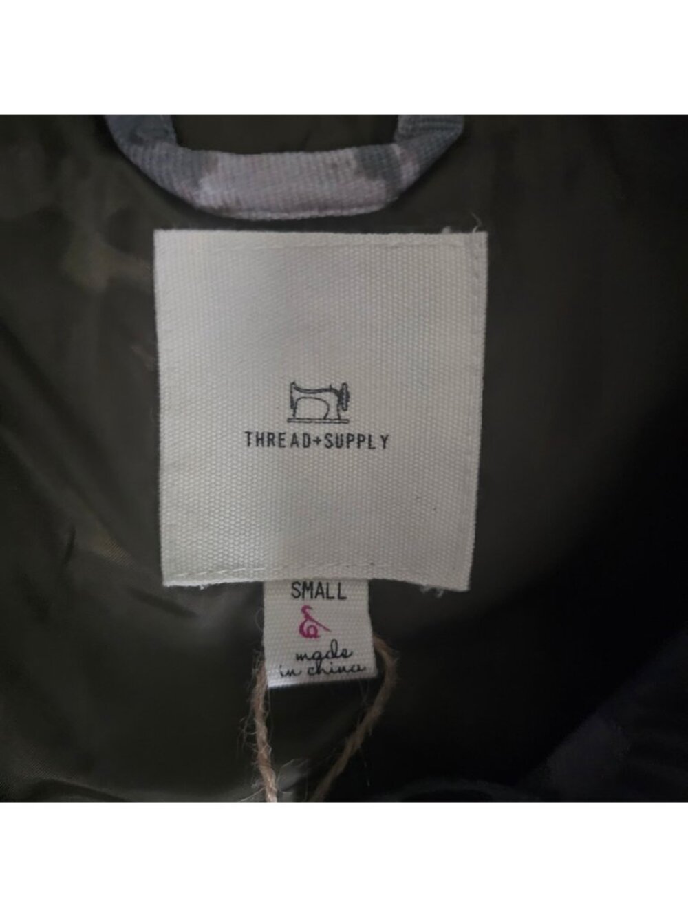 Thread & Supply Gray Tree Camouflage-Print Barn Korie Jacket Women's Small, NWT - Picture 9 of 14